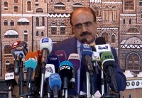 السفير اليمني من عمان : ٧٥٪؜ من سكان اليمن بين مشرد وقتيل وسجين