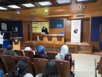 ورشة تطبيقية حول منتجات شركة أبل الأمريكية في عمان الأهلية