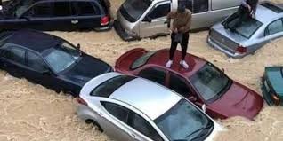 بالتفاصيل .. امانة عمان تتهم "التجار" و البسطات بغرق وسط البلد .!!