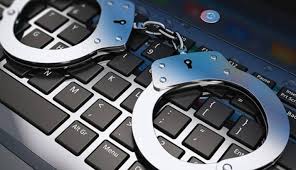 8 آلاف شکوى بقضایا إلکترونیة
