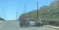 حكاية فيديو مطاردة دورية شرطة لمركبة..فيديو