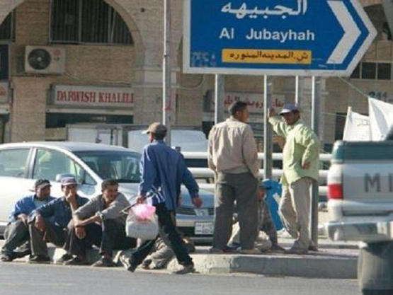ضبط 67 عاملا وافدا مخالفا