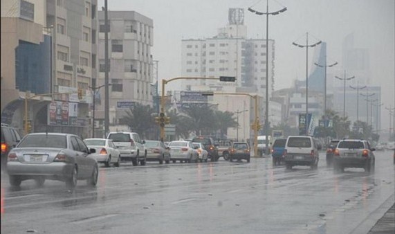 الدفاع المدني يدعو إلى انتهاج السلوك الوقائي خلال المنخفض الجوي