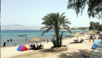 حقيقة مهرجان الانبطاح على شاطئ العقبة
