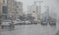 الدفاع المدني يدعو إلى انتهاج السلوك الوقائي خلال المنخفض الجوي