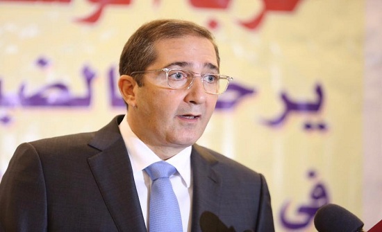 الرفاعي يستعرض انجازات حكومته " لكل مجتهد نصيب"