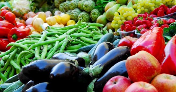 400 طن واردات سوق العارضة للخضار