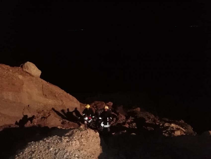 اصابة بليغة اثر سقوط شخص من مرتفع في البحر الميت