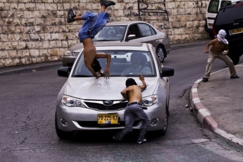 تعرض طفل فلسطيني الى اصابة "بليغة" اثر دهسه من مستوطن