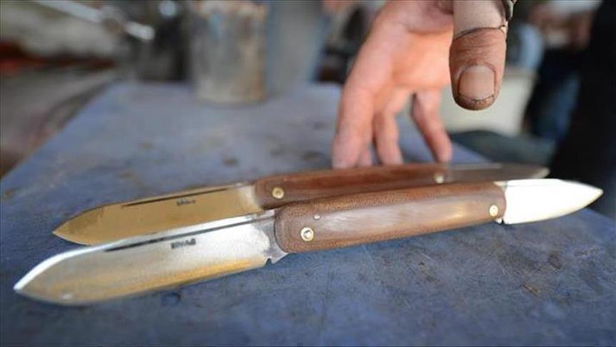 وفاة سيدة طعنها زوجها بالزرقاء