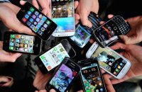 الحكومة تفرض 16% ضريبة على الهواتف