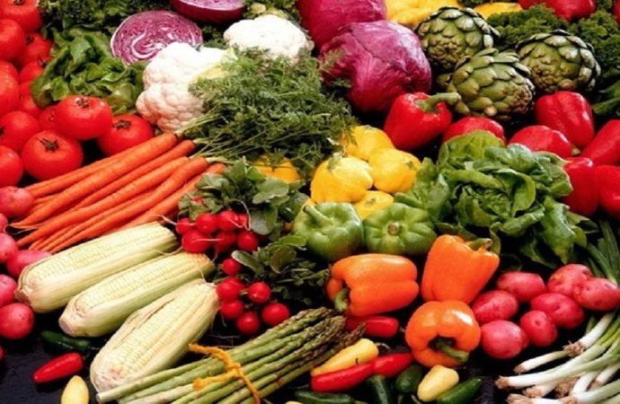 4593 طن خضار وفواكه في السوق المركزي