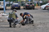 بالفيديو .. مقتل إسرائيليين اثنين وإصابة 3 بصواريخ فلسطينية