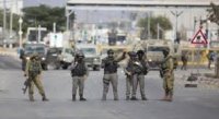 اغلاق طرق شمال غرب مدينة رام الله واحتفالات تملأ اسرائيل
