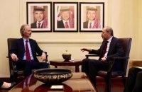 الصفدي يلتقي مبعوث الامم المتحدة الخاص لـ"سورية"