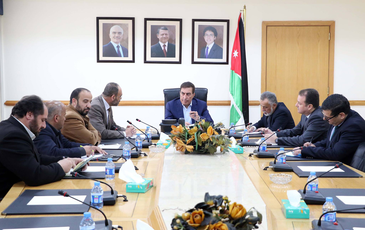الطراونة التقى نائب نقيب المعلمين ويؤكد أهمية الحوار