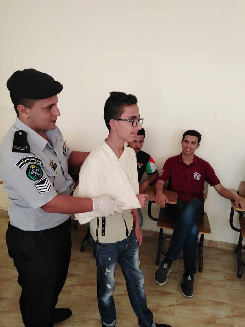 دفاع مدني الطفيلة تنظم برنامج تدريبي للعاملين والمتدربين في مركز التدريب المهني (صور)