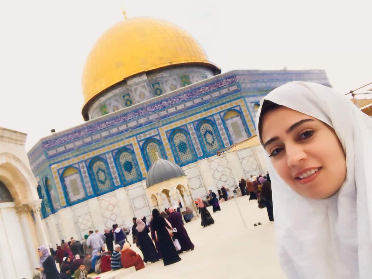 هبة لمحاميها: "إما الشهادة أو الحرية"