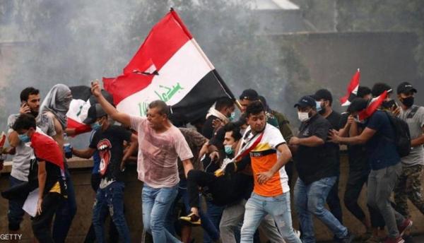 العراقيون يكسرون حظر التجول في بغداد