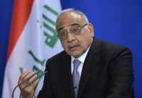رئيس الحكومة العراقية يلوح بالاستقالته
