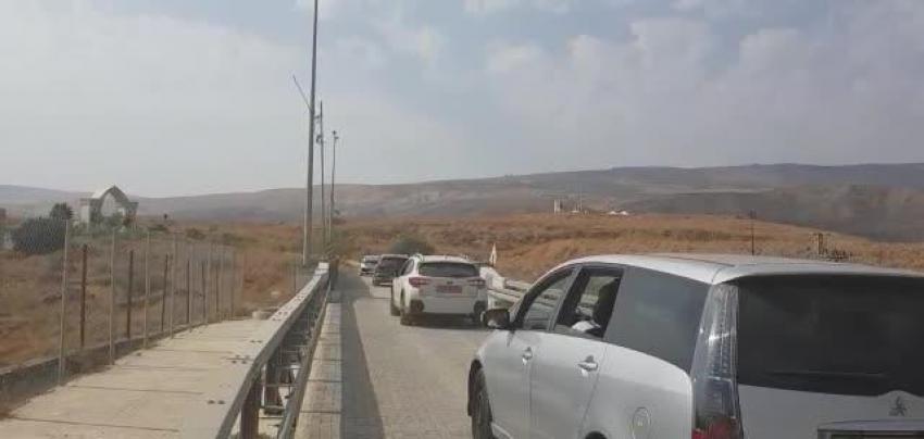 مستوطنون يودعون الباقورة والغمر قبيل تسليمهما للأردن (فيديو)