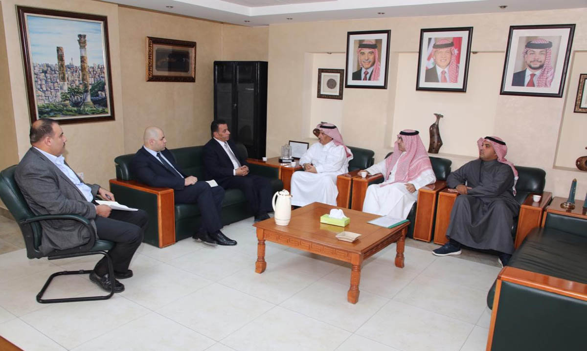 أمين عام المياه يبحث ووفدا خليجيا التعاون المائي
