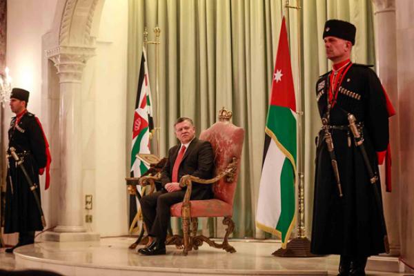 الملك يستمع لرد مجلس الأمة على خطاب العرش اليوم