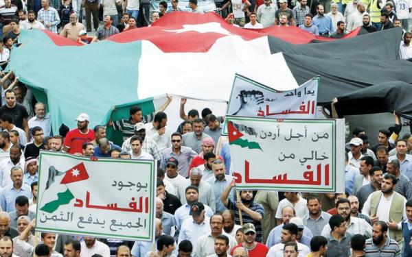 أردنيون: الفقر مشكلتنا الأولى
