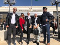 طلبة جامعة عمان الأهلية يشاركون بجلسة حوارية مع رئيس الحكومة