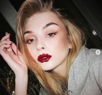 شفاه الشيطان.. أحدث موضة لتجميل السيدات