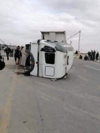 بالصور والفيديو .. 68 إصابة بحادث تصادم على الطريق الصحراوي(محدث)