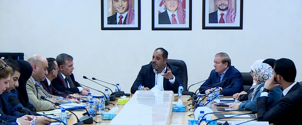 الحكومة تخفض مطعوم انفلونزا الخنازير