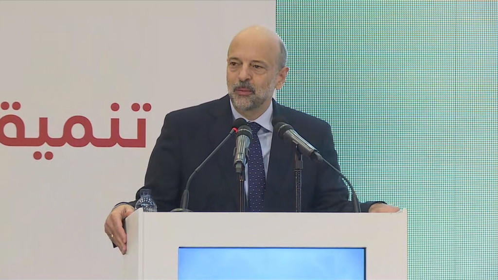 الرزاز: 52% من موازنة 2020 لتحسين خدمات الصحة والتعليم والنقل