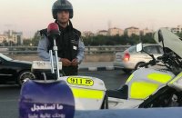 مدير الامن العام يوقف المخالفات الغيابية 
