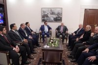 الرئيس الفلسطيني يستقبل الوزير الداوود في مدينة بيت لحم