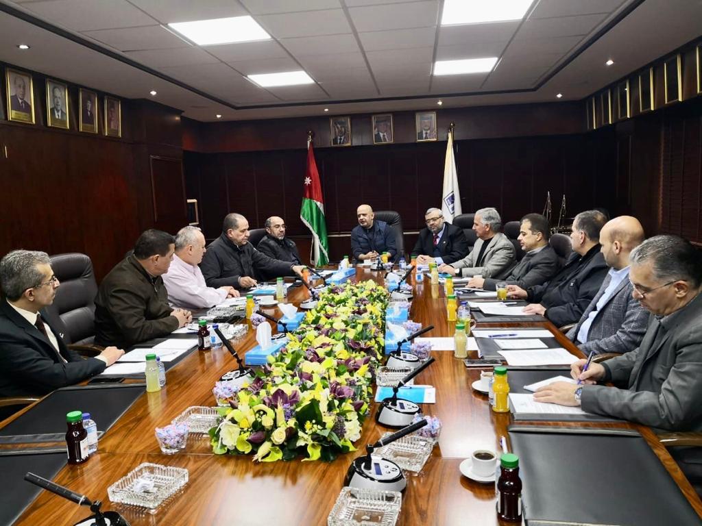 فيضانات عمان: مطالبات بتشكيل لجنة تحقيق.. واتهامات للأمانة بالتقصير