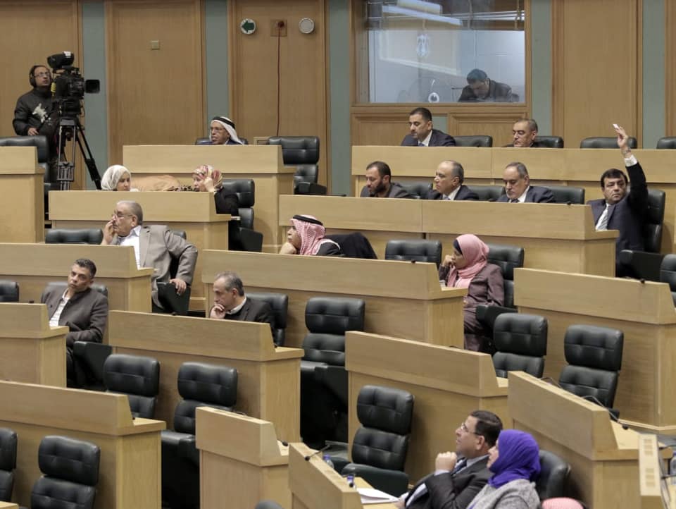 "النواب" يحيل مشاريع قوانين إلى لجانه المختصة