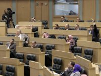 "النواب" يحيل مشاريع قوانين إلى لجانه المختصة