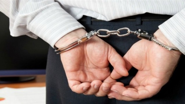 القبض على مطلوب بـ”مليون و137 ألف” دينار