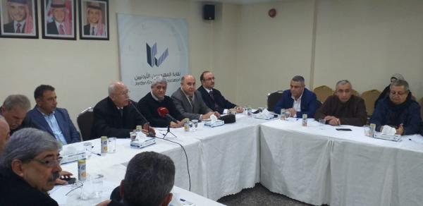 بالصور .."المهندسين" تجتمع لمناقشة إضرابها