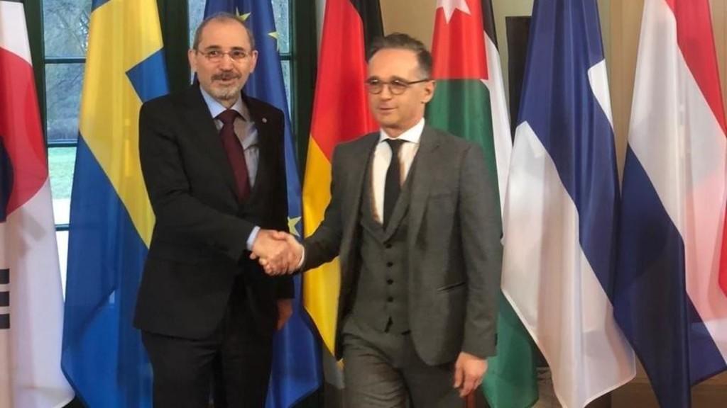 وزير الخارجية يبحث مع نظيره الألماني تعزيز التعاون