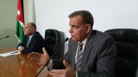 وزير الصحة:  تعطيل المدارس في حال وصل عدد المصابين إلى ٢٠ مصاباً