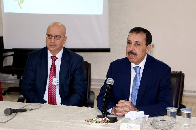 النعيمي يؤكد أهمية المناهج المثيرة للتأمل والتفكير لدى الطلبة