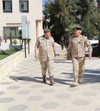 رئيس هيئة الأركان المشتركة يزور مديرية الخدمات الطبية الملكية
