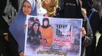 في يوم المرأة العالمي.. 43 أسيرة في سجون الاحتلال