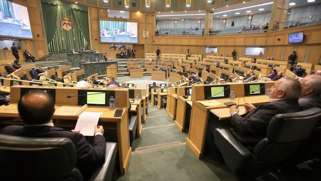 مناقشة مشروع قانون سلطة إقليم البترا التنموي مجددا (فيديو)