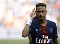 نيمار يتمسك بحلم العودة إلى برشلونة