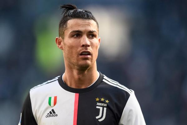 هل يعود رونالدو إلى مانشستر يونايتد؟