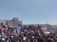 "المعلمين" تعلن خطة لاستعادة العلاوة ... وتلوح بالإضراب المفتوح