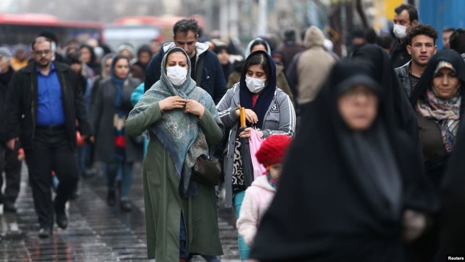 تسجيل 113 وفاة و2449 إصابة جديدة بكورونا في إيران